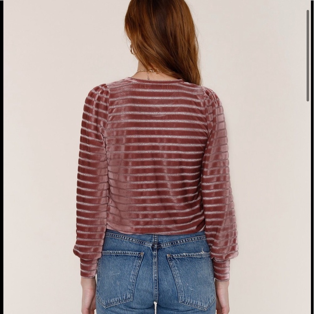 HEARTLOOM TOP - Picture 2 of 5